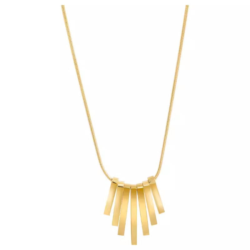 18K gold fashionable simple fan-shaped tassel design versatile necklace