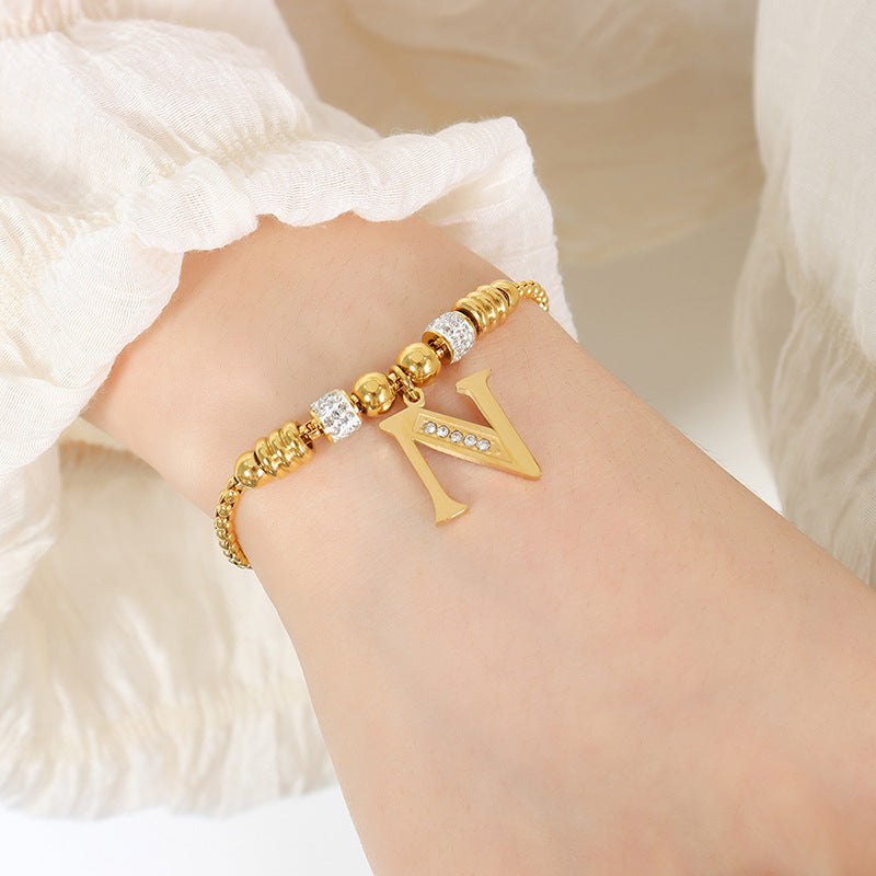 18K gold classic and fashionable 26 letter design versatile bracelet