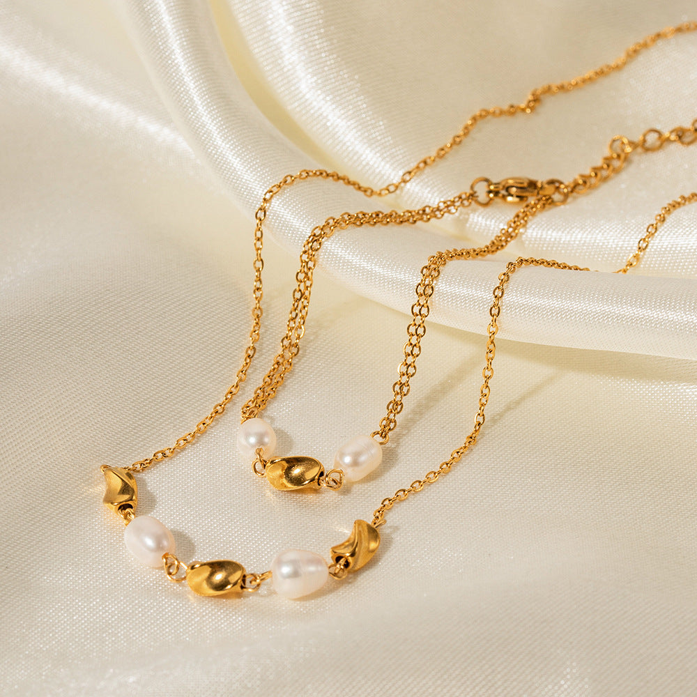 18K Gold Vintage Fashion Geometric Shape with Pearl Design Bracelet Necklace Set