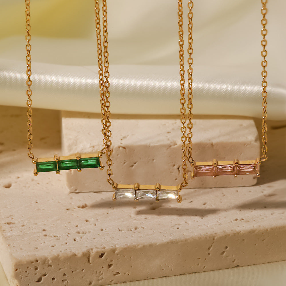 18K gold inlaid three green/pink/white zircon all-match necklace