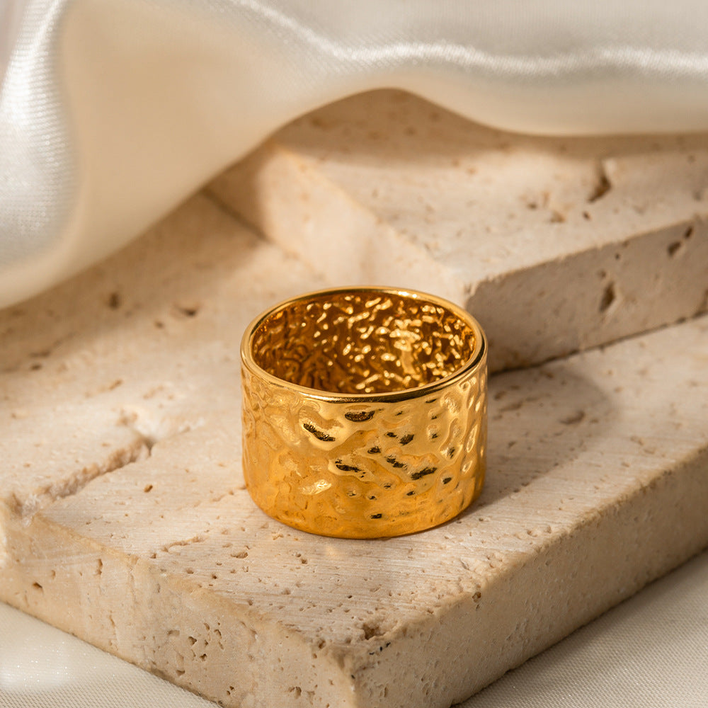 18K Gold Trendy Fashion Lava Design Ring