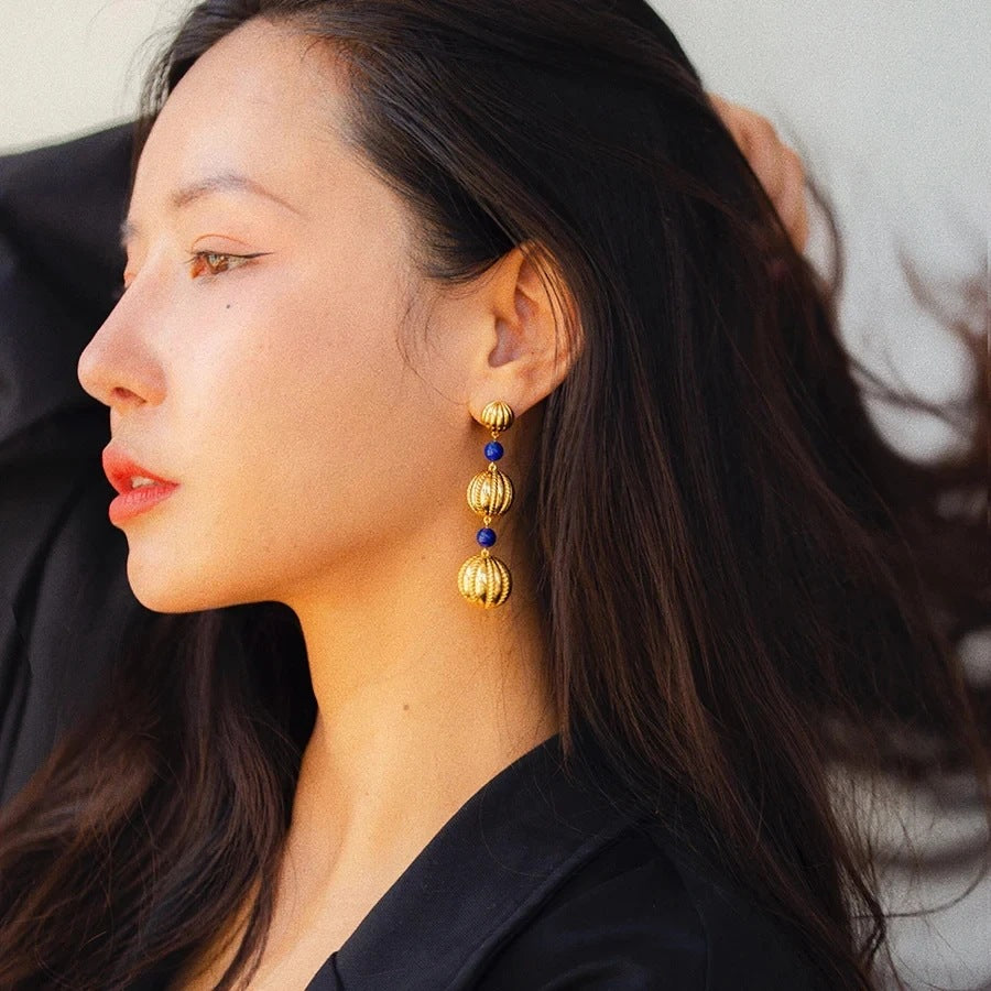 Noble fashion inlaid lapis lazuli design versatile earrings