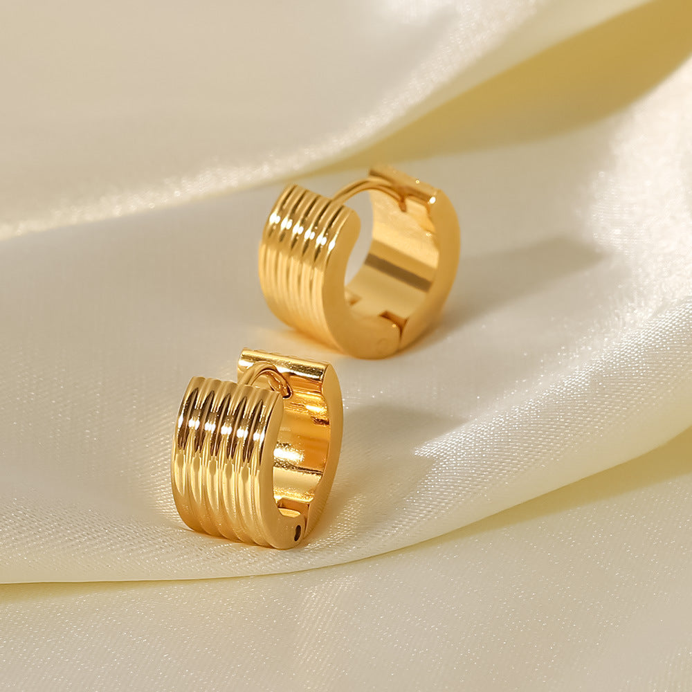 18K Gold Wide Rib Stud Earrings