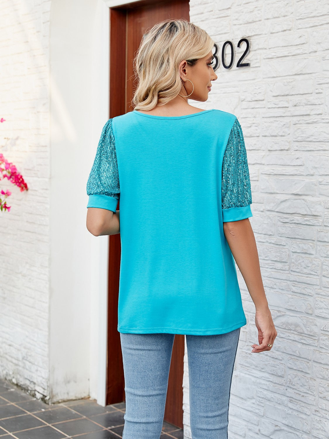 Sequin V-Neck Short Sleeve Blouse