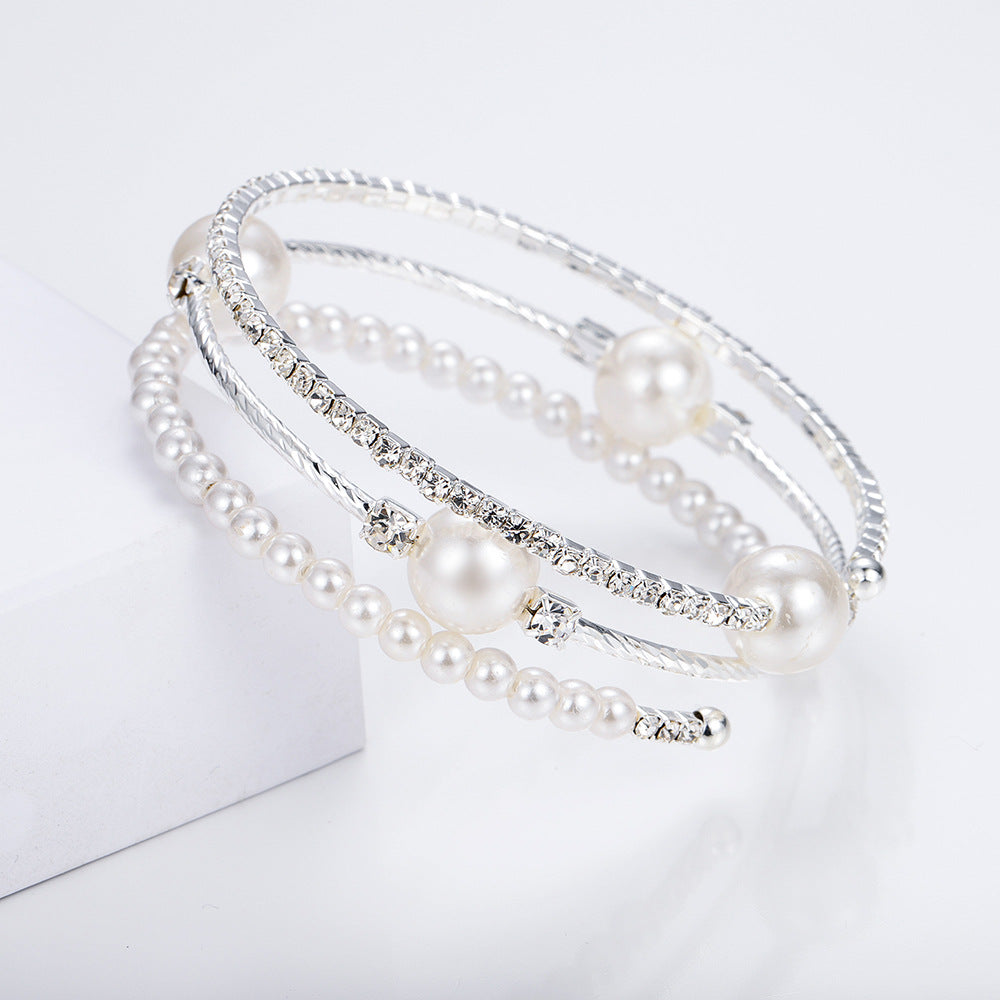 Pearl crystal rhinestone bracelet