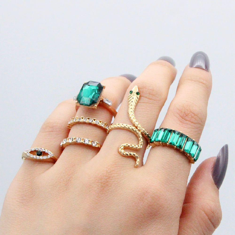 Vintage Diamond Emerald Serpentine 6-Piece Ring