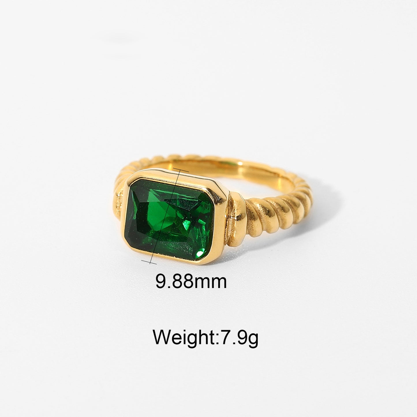 18K Gold Exquisite Atmospheric Inlaid Zircon Design Ring