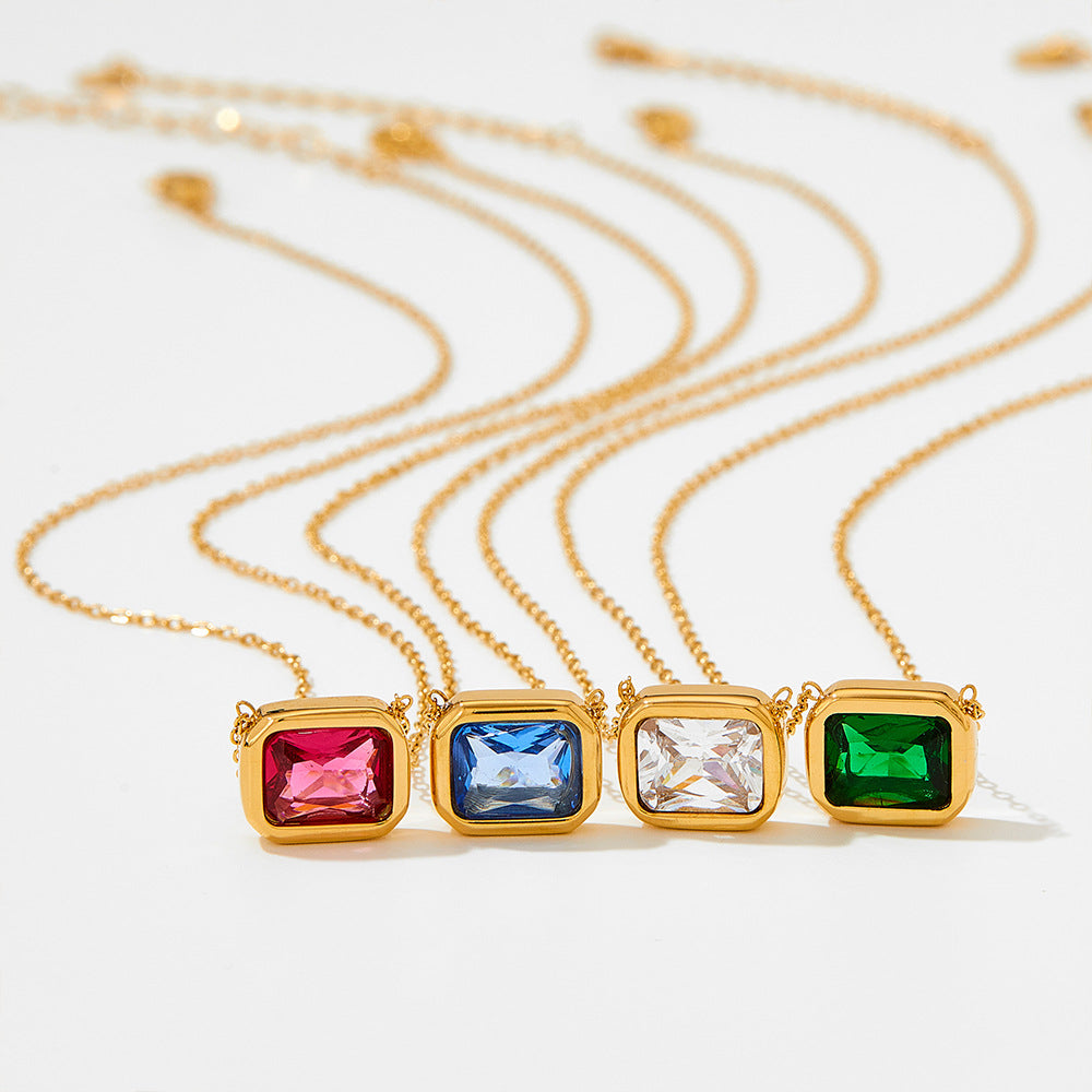 18K Gold Classic Retro Square Inlaid Zircon Design Simple Necklace