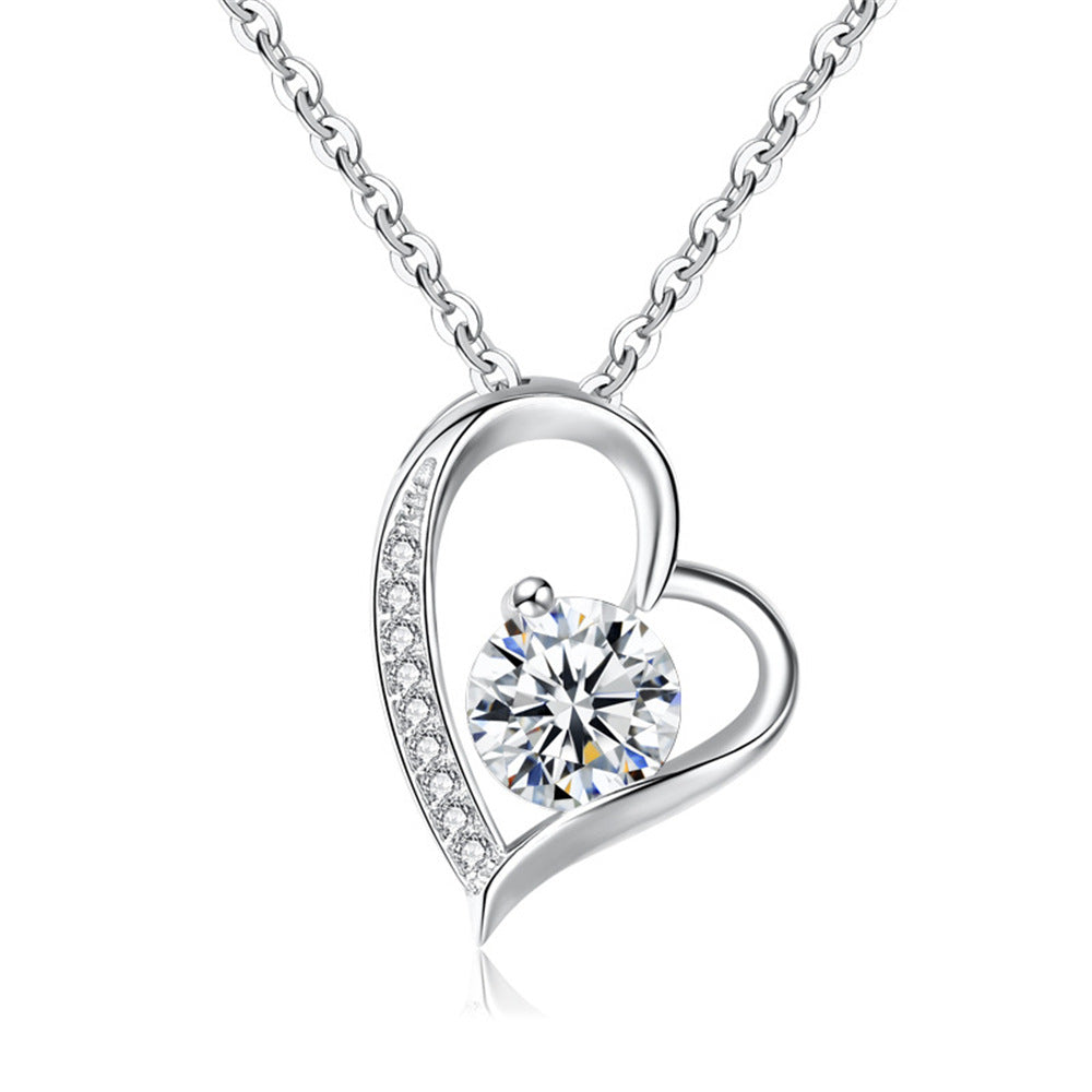 Light luxury heart-shaped cutout inlaid zircon gift box necklace for my dear daughter