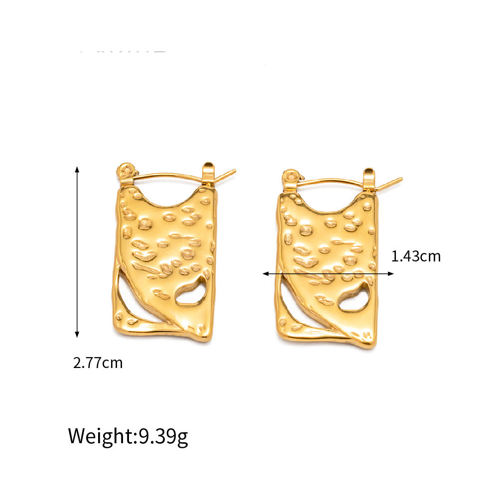 18K Gold Classic Simple Square Hollow Design Style Versatile Earrings