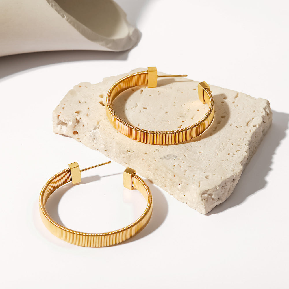 18K gold-plated C-shaped hoop fashion all-match earrings