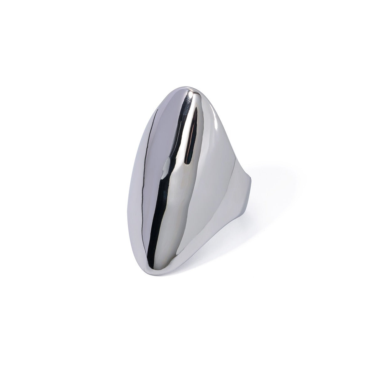 Exaggerated personality, chubby oval design and versatile ring